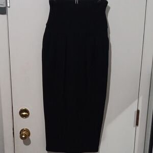 Donna Karan Classic Black Pencil Skirt